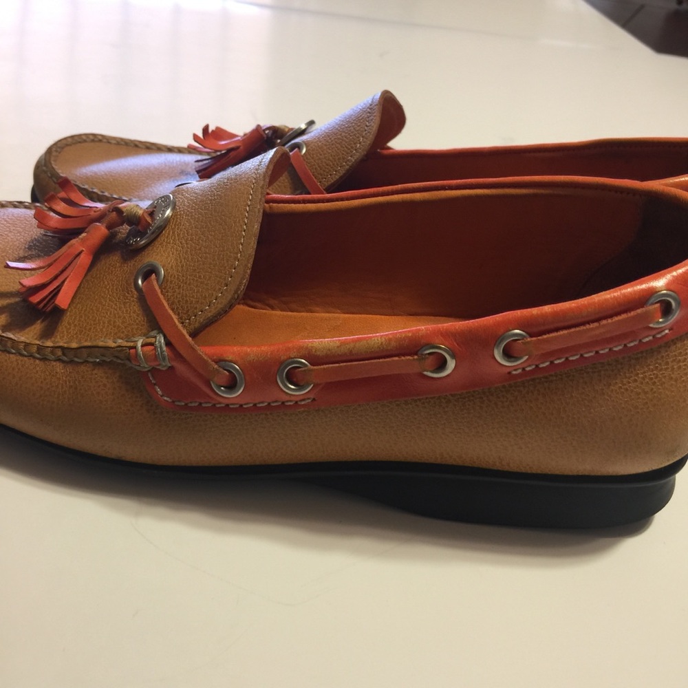 Cole Haan Leather Loafers with Tassels Size 9B